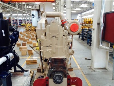 ‌Kta 19- c525 buldooseri\/laaduri ehitusmasinate mootor